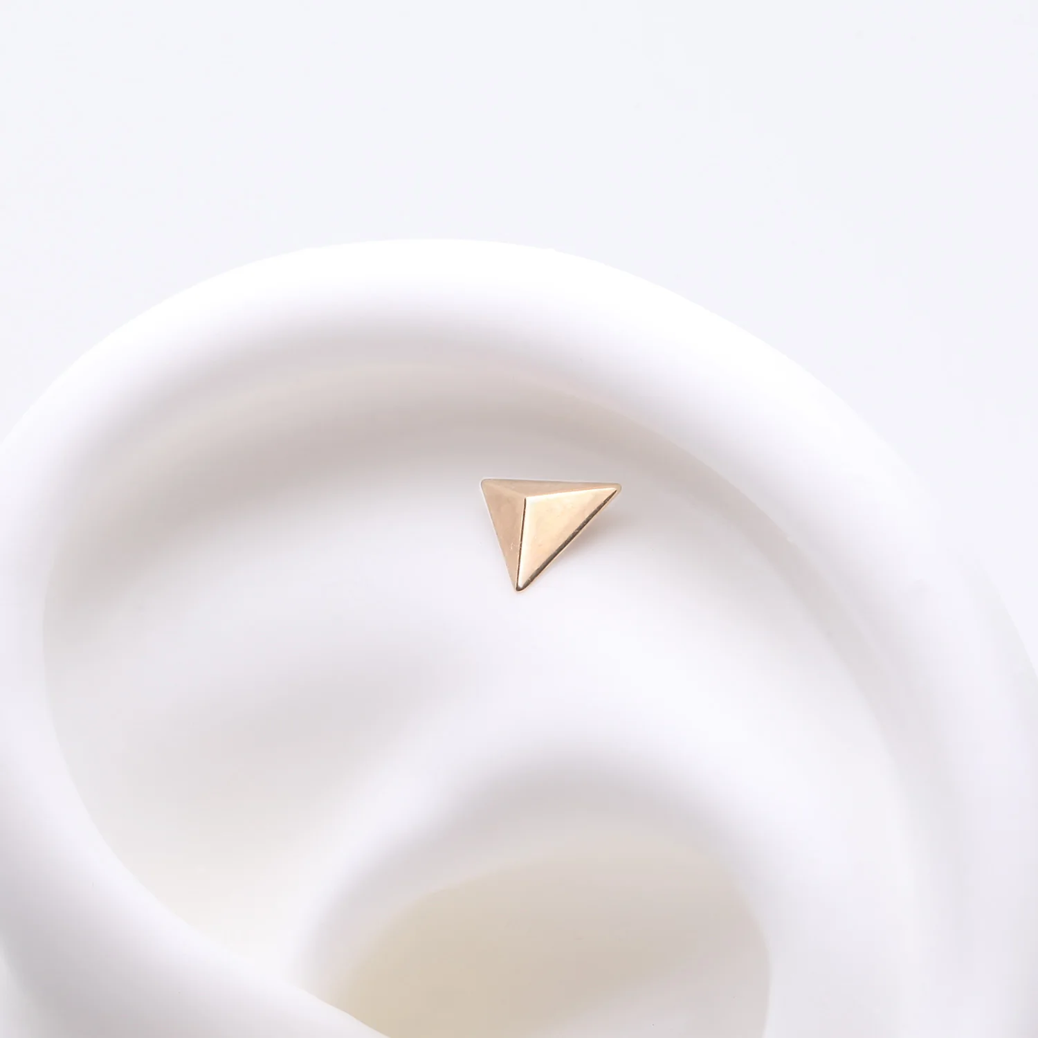 14 Karat Gold OneFit Threadless Tetrahedron Pyramid Top Part - Image 2