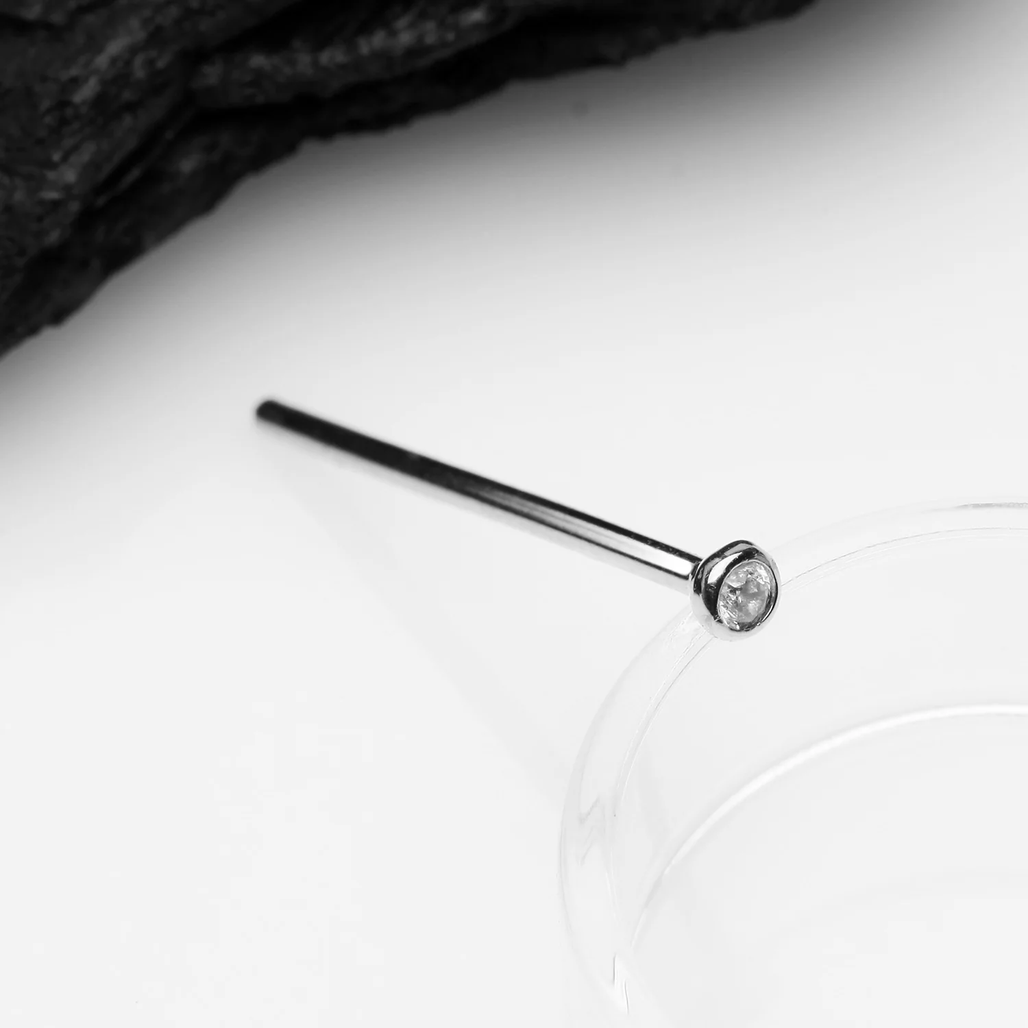 14 Karat White Gold Bezel Set Sparkle Fishtail Nose Ring - Image 2
