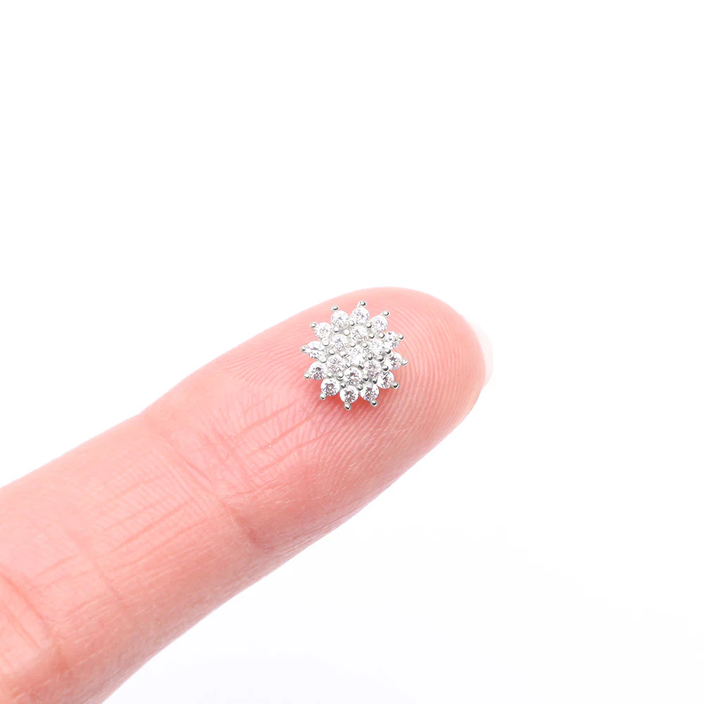 14 Karat White Gold Grand Sparkle Flower Dermal Anchor Top - Image 3