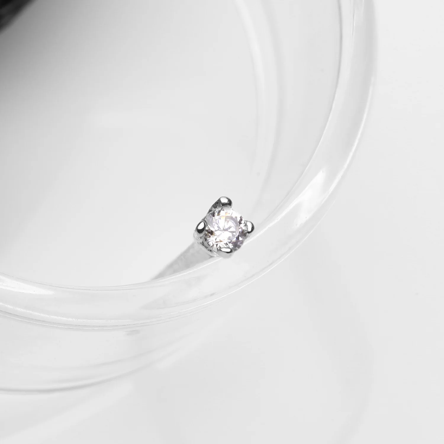 14 Karat White Gold Prong Set Round Gem Nose Stud Ring - Image 2