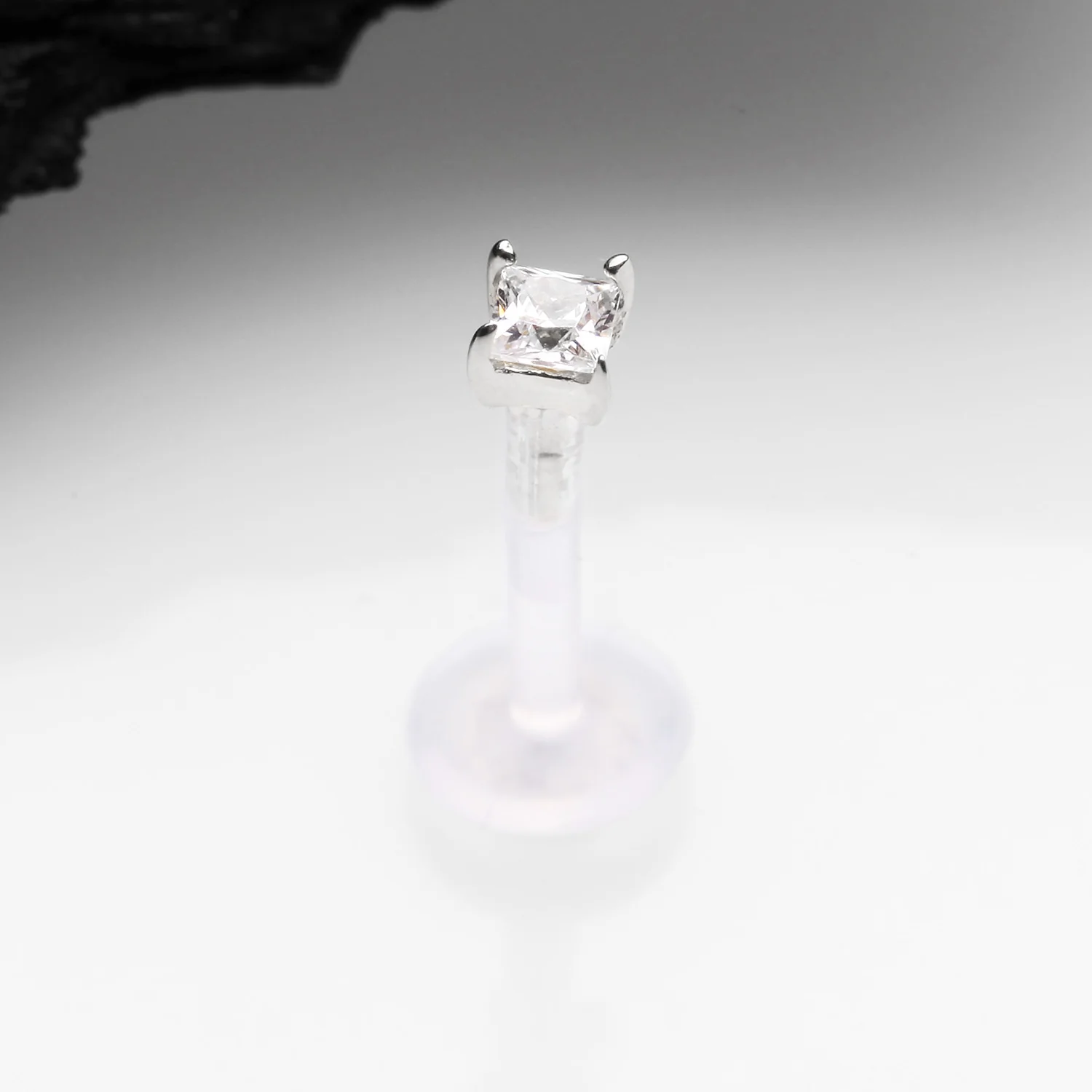 14 Karat White Gold Push-In Prong Set Princess Cut Square Gem Top Bio-Flex Labret - Image 2