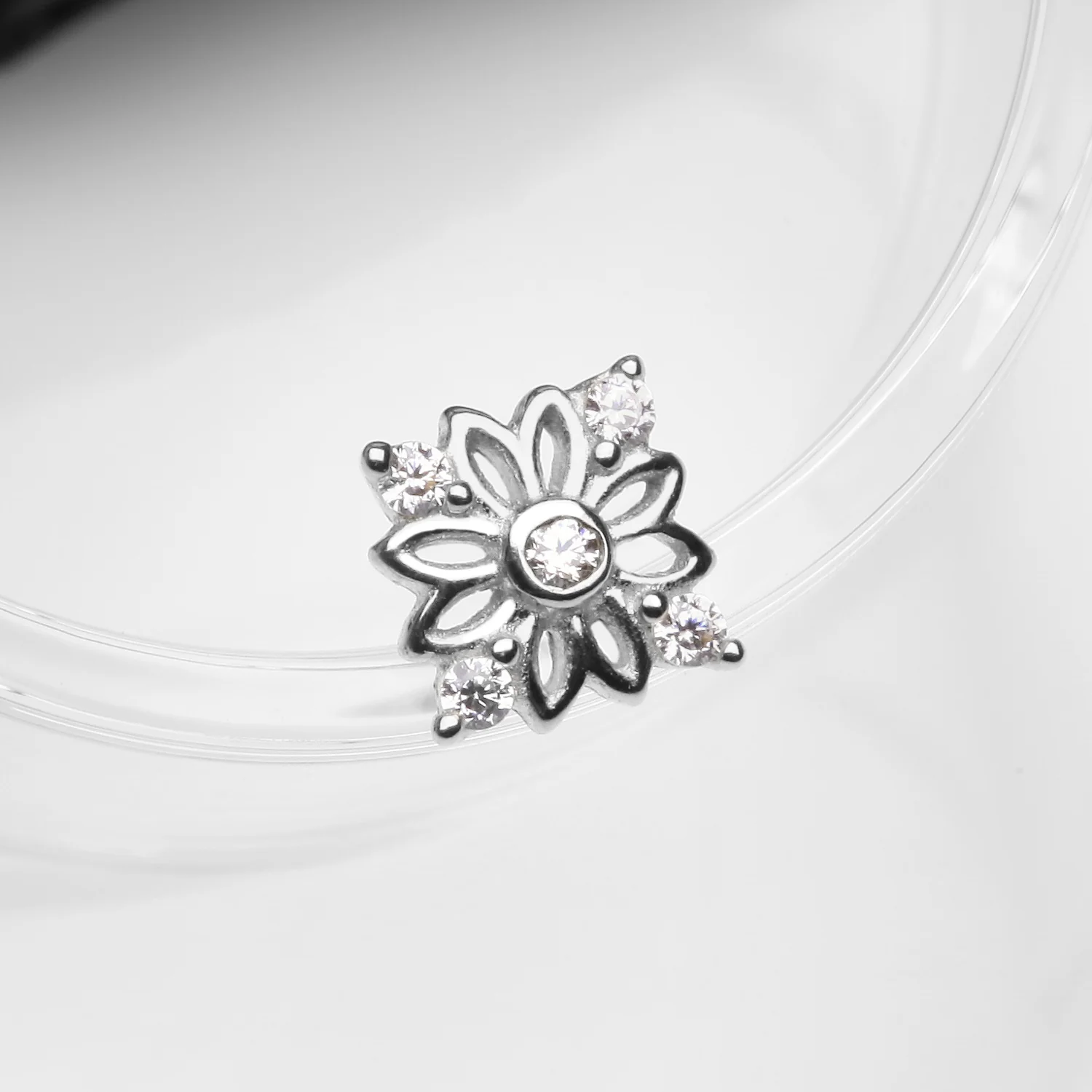 14 Karat White Gold Sparkle Divine Flower Blossom Dermal Anchor Top Part - Image 2