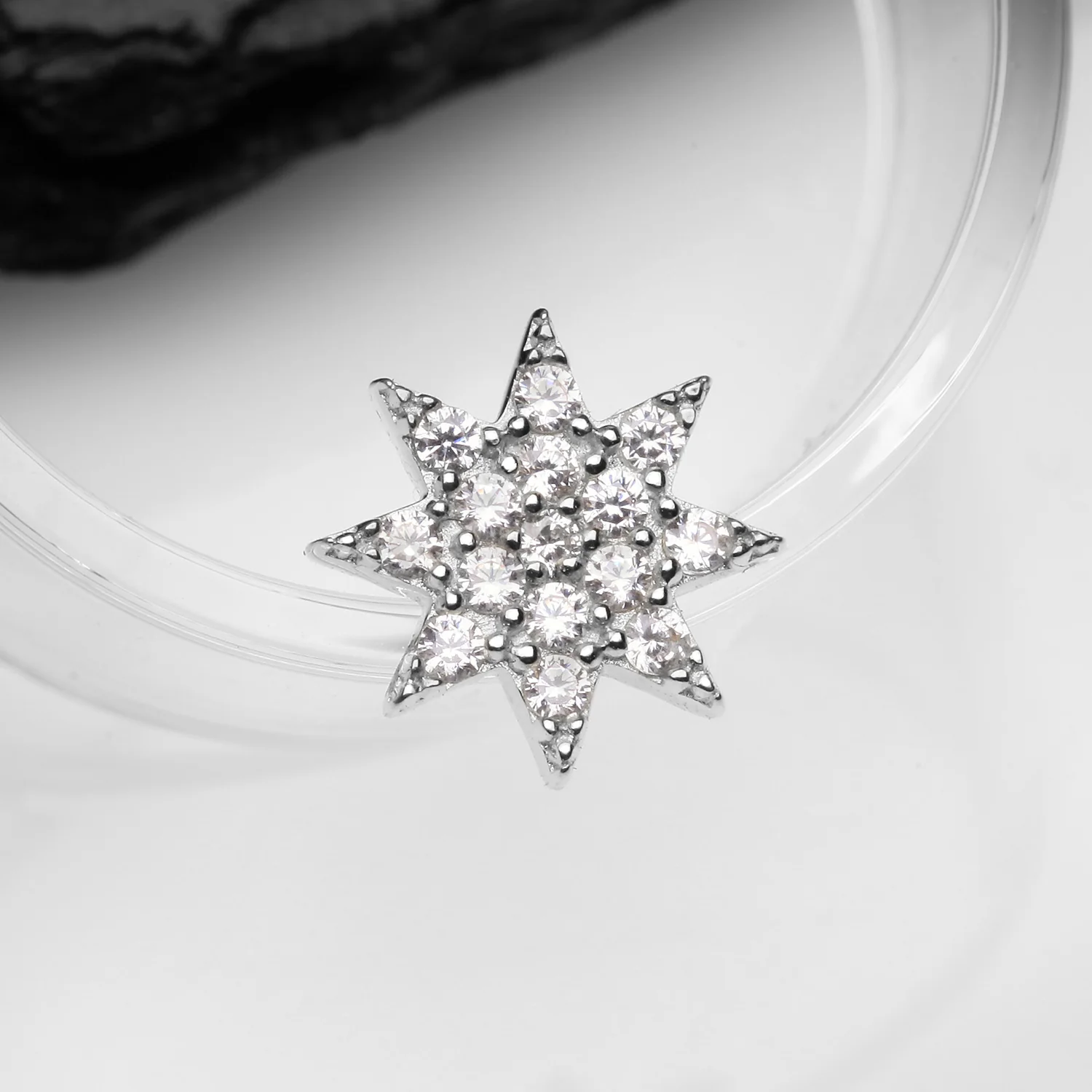 14 Karat White Gold Sparkle Starburst Dermal Anchor Top Part - Image 2