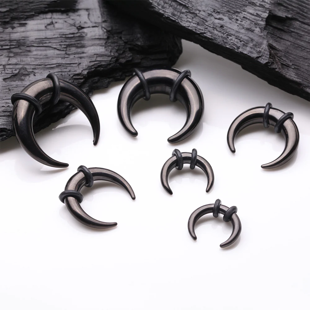 A Pair of Blackline Buffalo Pincher Hanging Steel Taper with O-Rings - Image 3