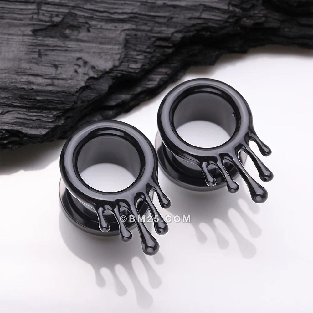 A Pair of Blackline Dripping Ooze Steel Screw-Fit Tunnel Plug - Image 2