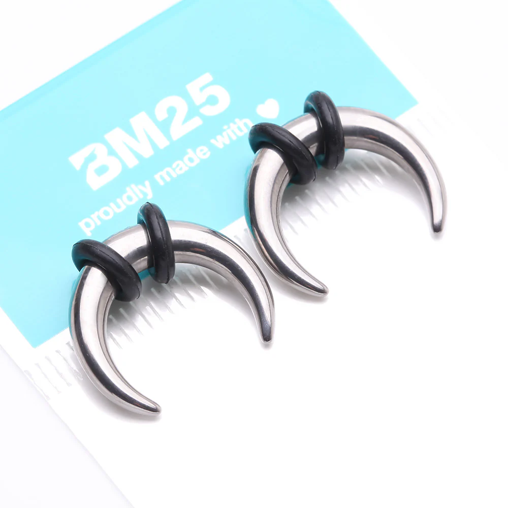 A Pair of Buffalo Pincher Hanging Steel Taper with O-Rings - Image 4
