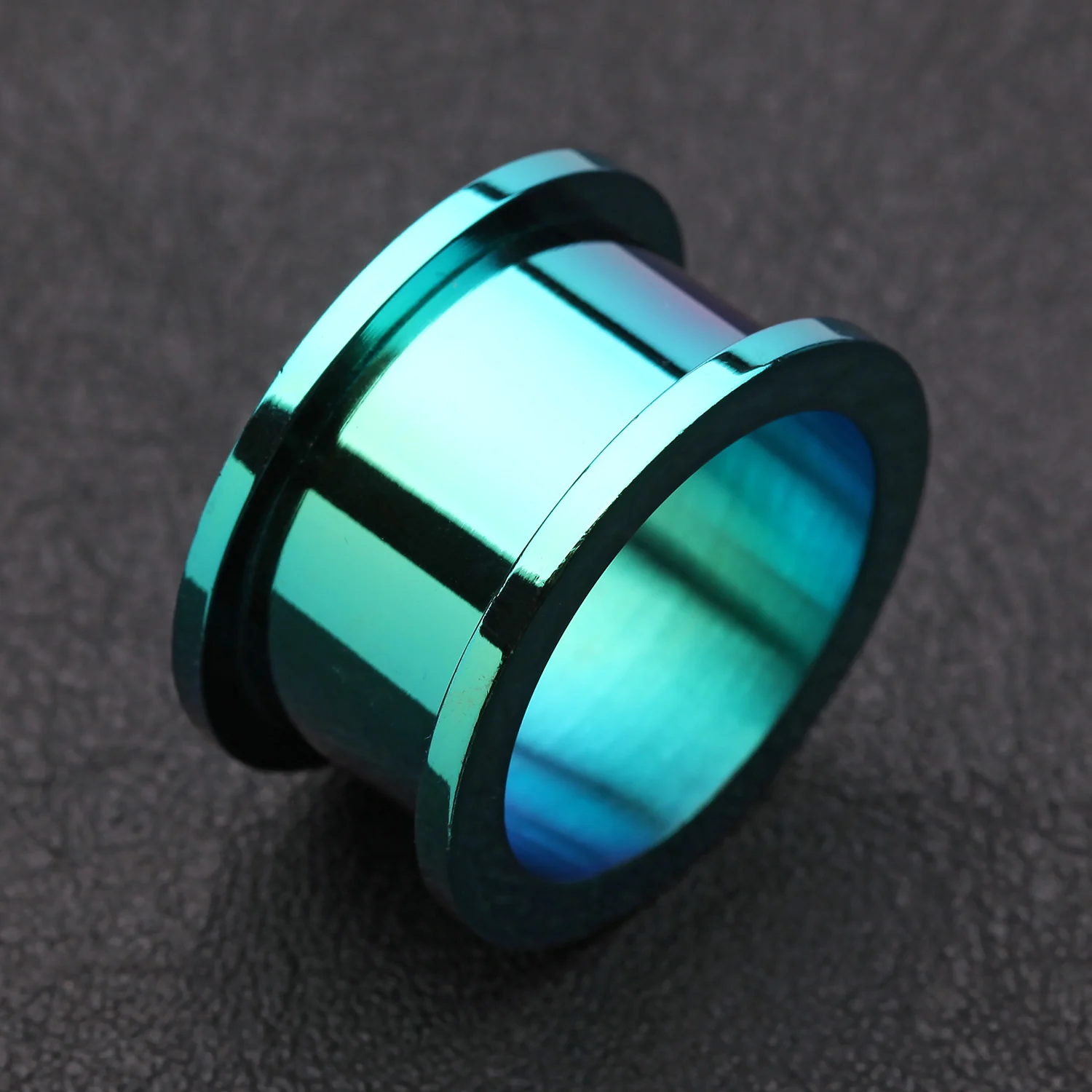 A Pair of Colorline Steel Screw-Fit Ear Gauge Tunnel Plug - Image 2