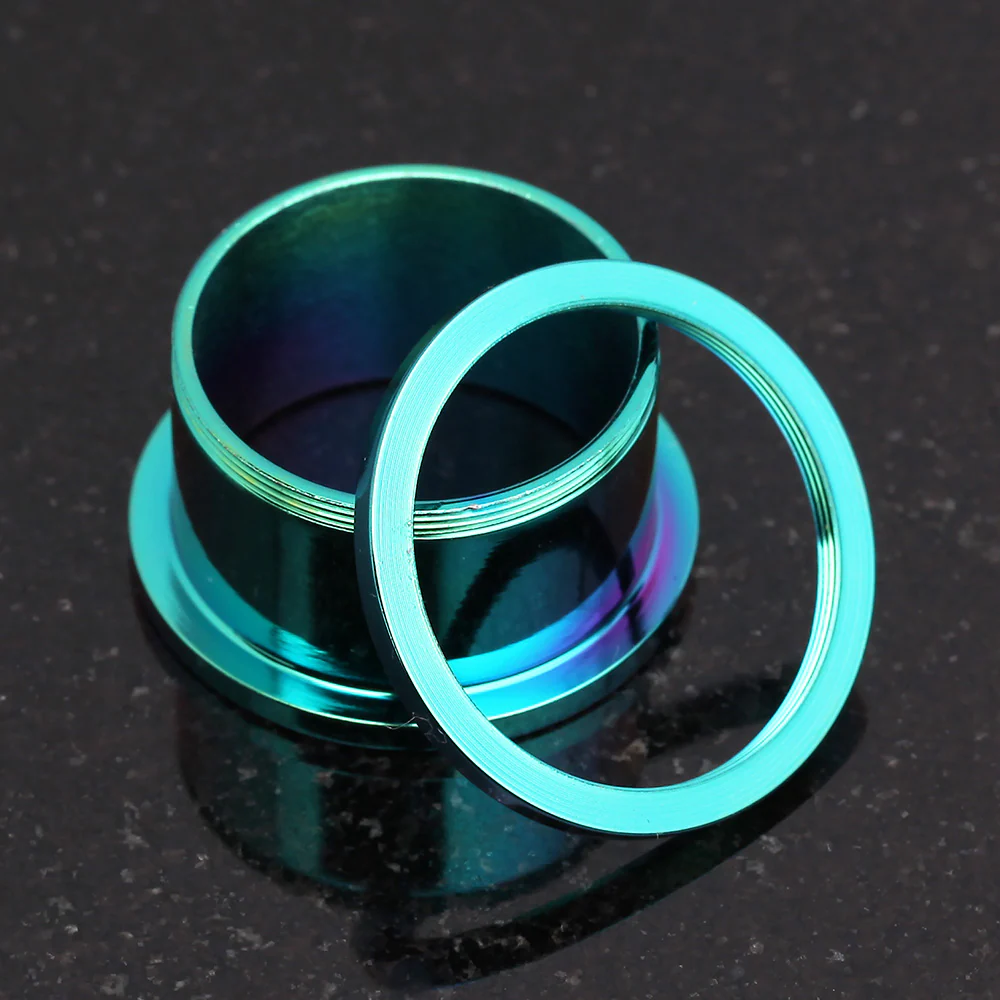 A Pair of Colorline Steel Screw-Fit Ear Gauge Tunnel Plug - Image 3