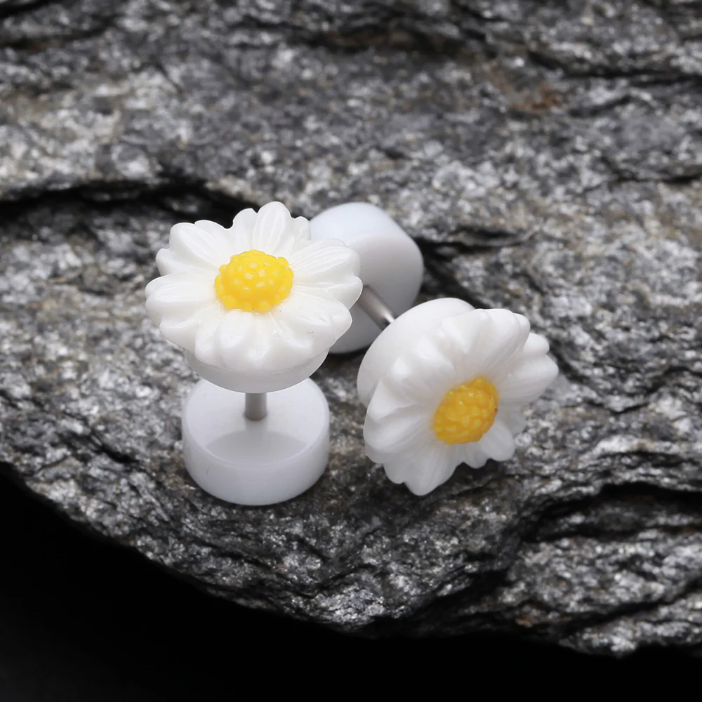 A Pair of Cutesy Daisy Flower Acrylic Fake Plug - Image 4