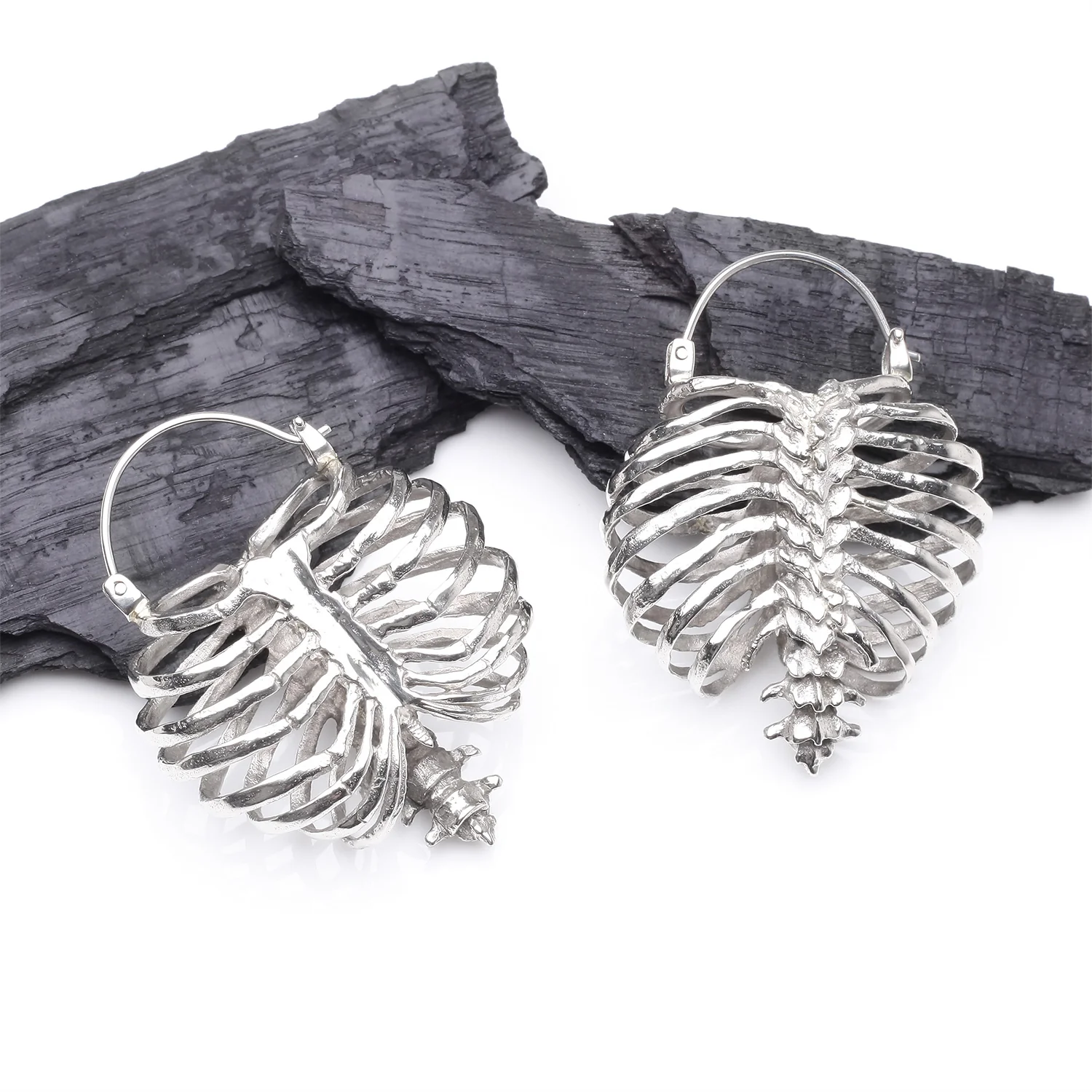 A Pair of Death's Arrival White Brass Rib Cage Skeletal Plug Hoop Earring - Image 2