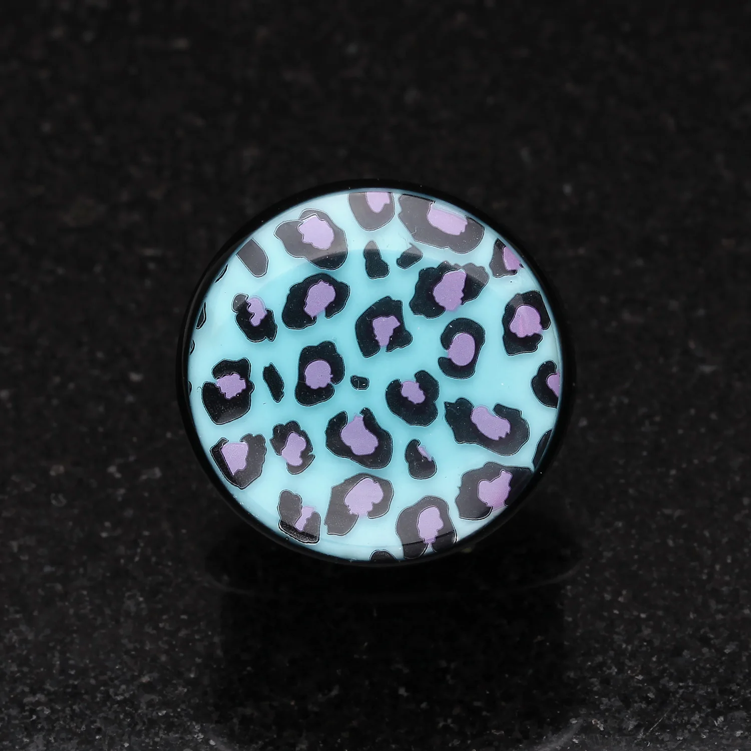 A Pair of Glow in the Dark Cheetah Print Single Flared Ear Gauge Plug - Image 2