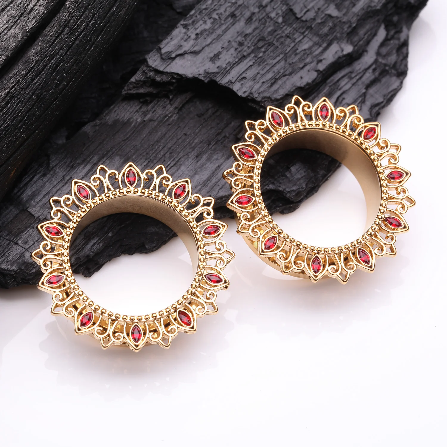 A Pair of Golden Lotus Inspired Sparkle Filigree Steel Screw-Fit Tunnel Plug - Image 2