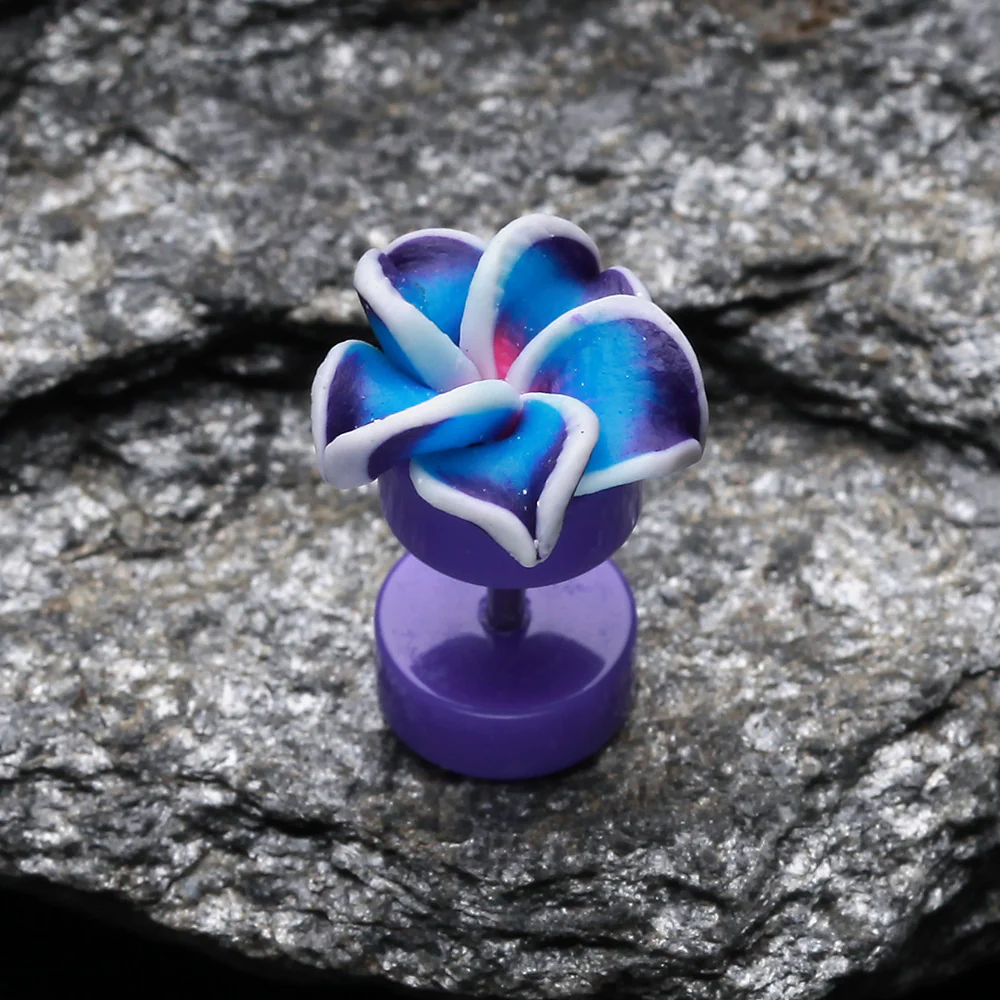 A Pair of Hawaiian Plumeria Flower Acrylic Fake Plug - Image 3