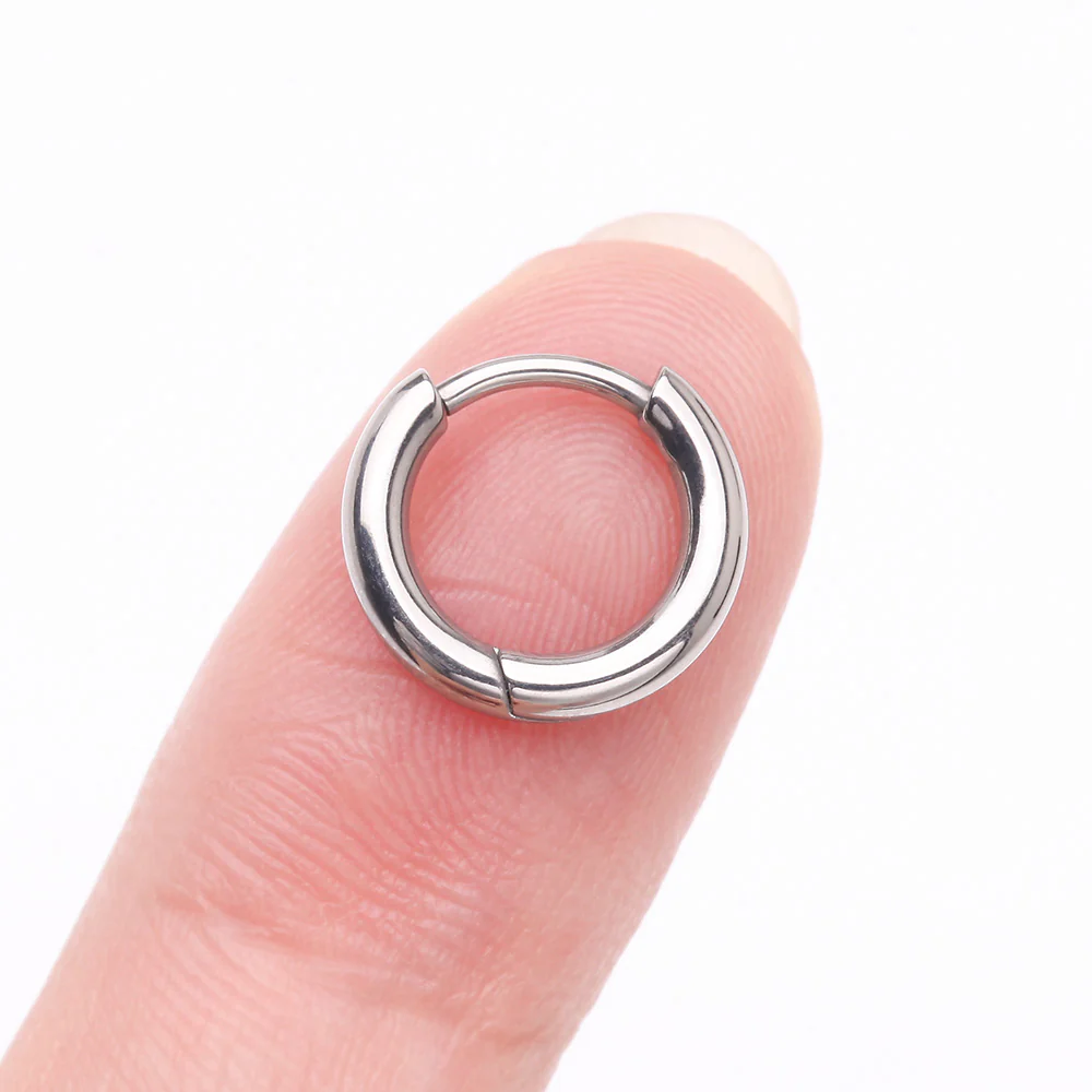 A Pair of Implant Grade Titanium Basic Huggie Hoop Earring - Image 3