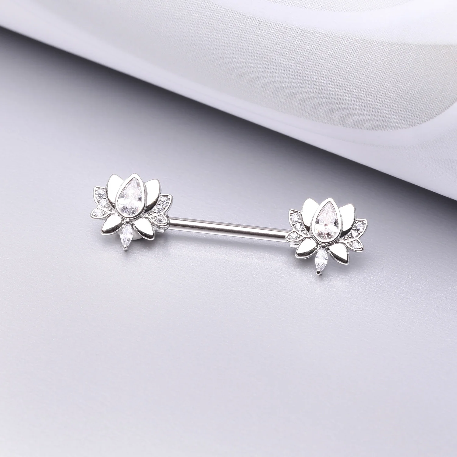 A Pair of Luscious Lotus Sparkle Nipple Barbell - Image 2