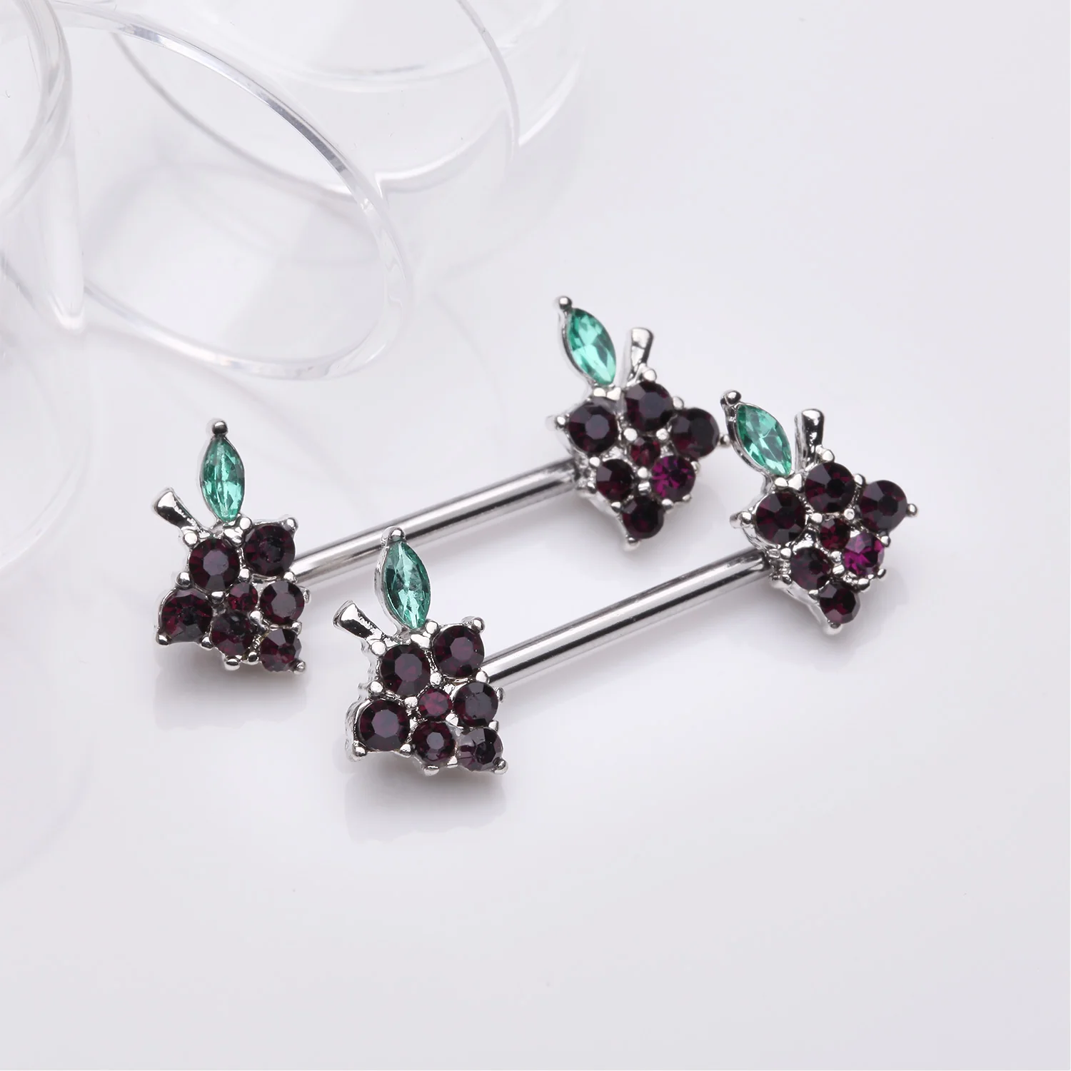 A Pair of Plump Grape Sparkle Fruit Nipple Barbell - Image 2