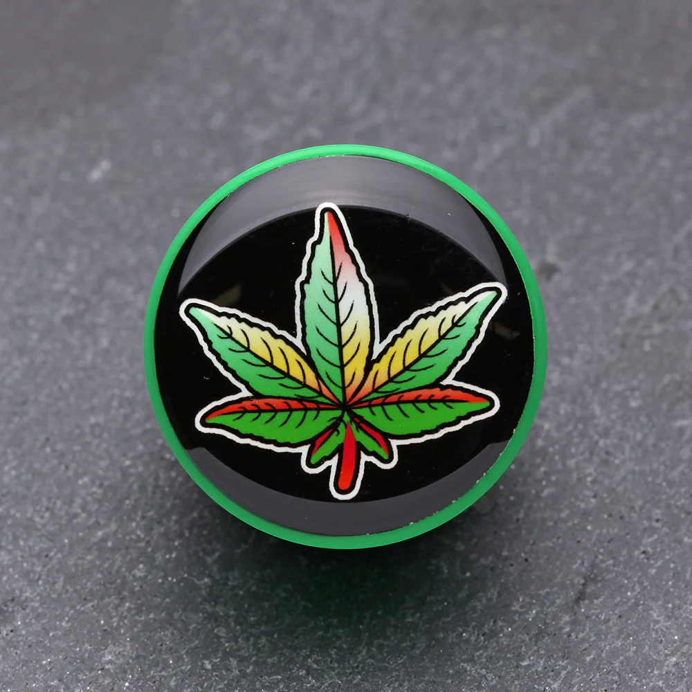 A Pair of Pot Leaf Single Flared Ear Gauge Plug - Image 3