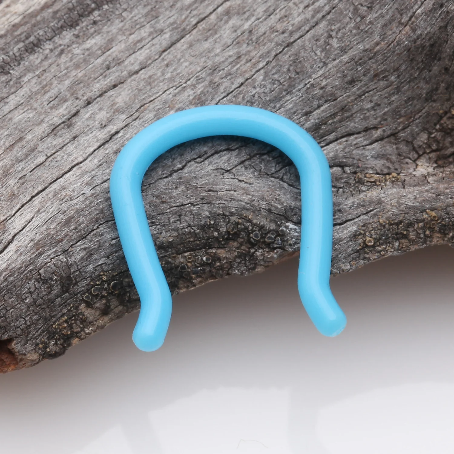 Bio-Flexible Soft Touch Septum Pincher - Image 2