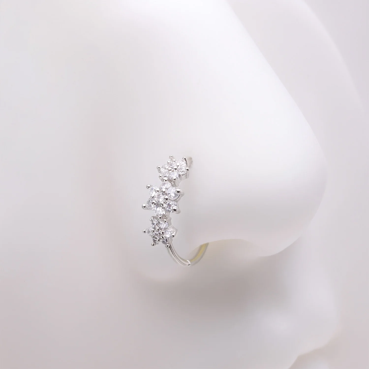 Brilliant Blooming Flower Multi-Gem Bendable Hoop Ring - Image 2