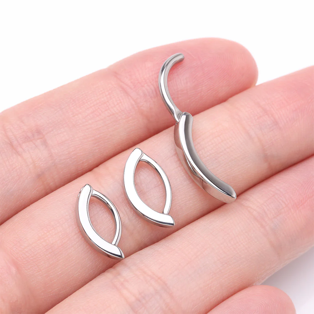 Classic Minimalist Steel Curved Bar Clicker - Image 4