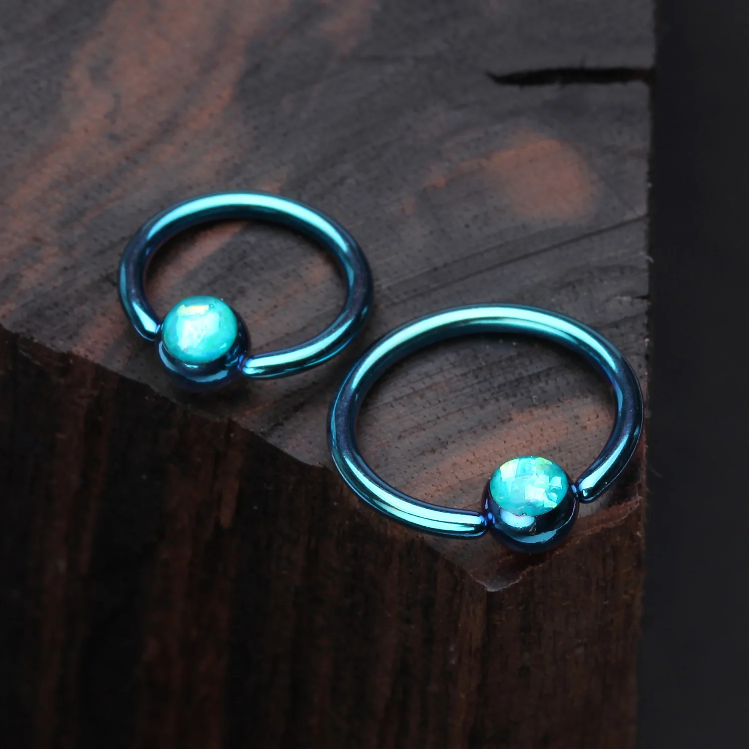 Colorline Opalescent Sparkle Captive Bead Ring - Image 2