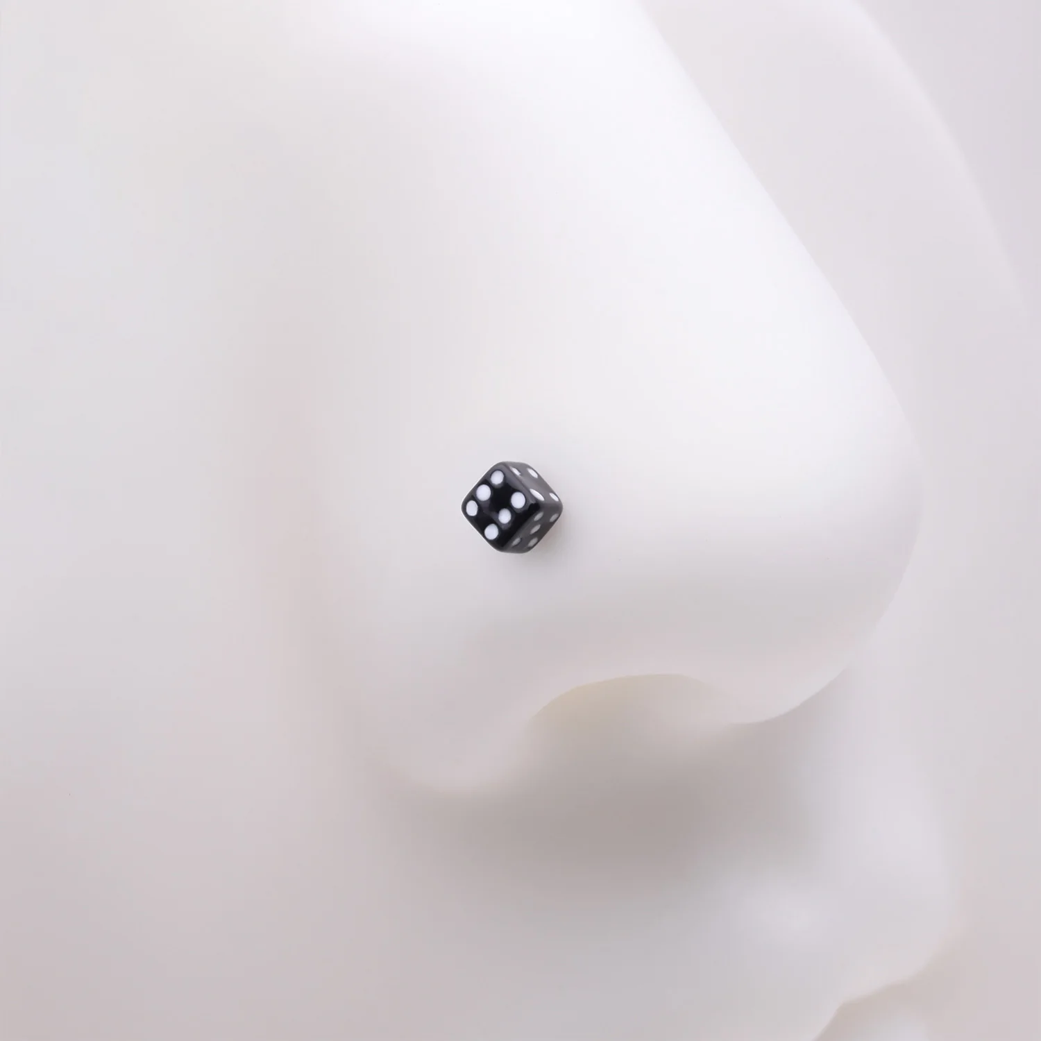 Dice Top L-Shaped Nose Ring - Image 2