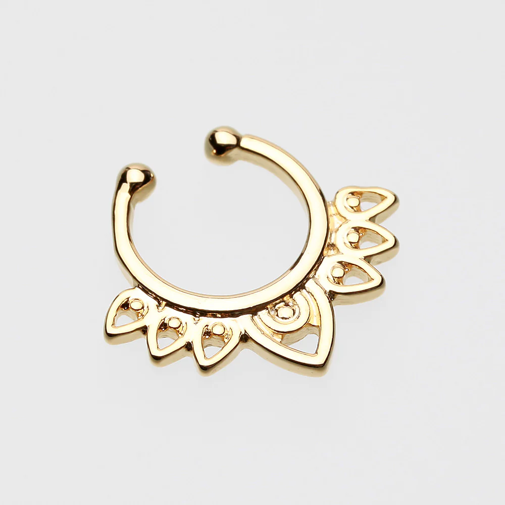 Golden Acerose Filigree Fake Septum Clip-On Ring - Image 3