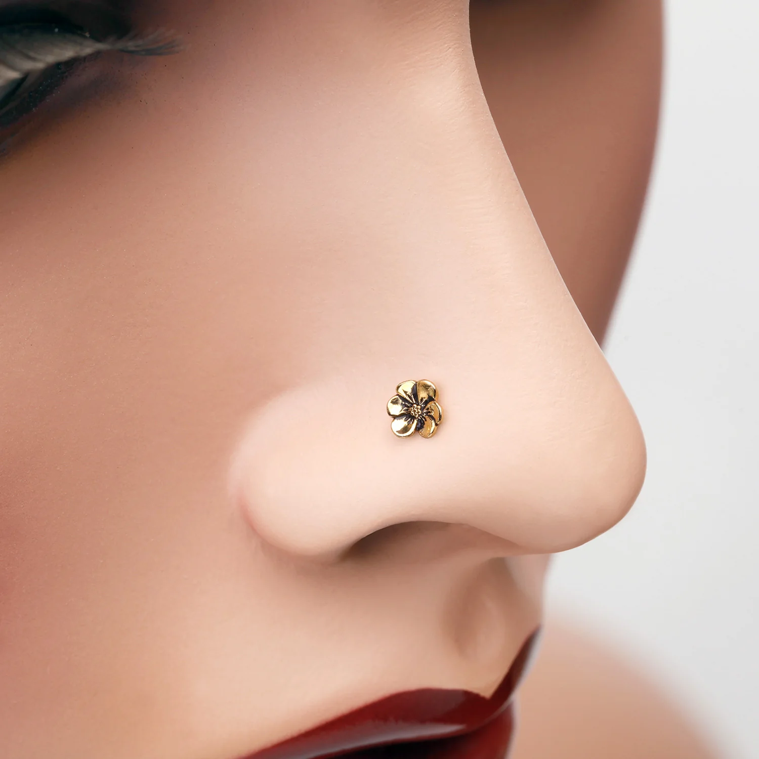 Golden Anemone Flower Nose Stud Ring - Image 2