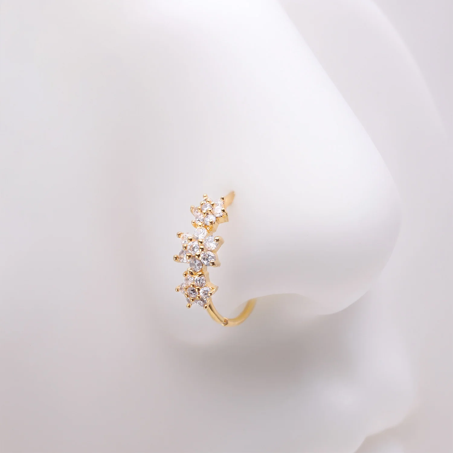 Golden Brilliant Blooming Flower Multi-Gem Bendable Hoop Ring - Image 2