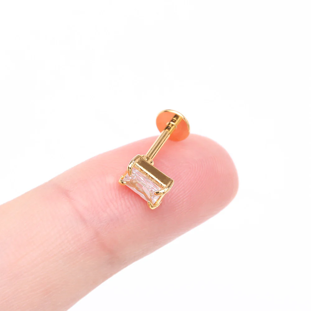 Golden Brilliant Sparkle Baguette Prong Gem Top Flat Back Stud Labret - Image 3
