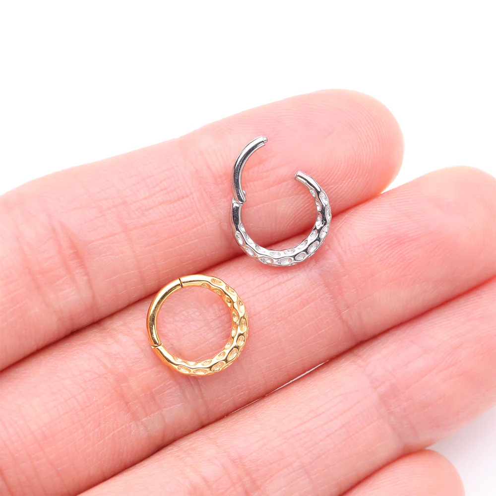 Golden Classic Hammered Texture Steel Clicker Hoop Ring - Image 4