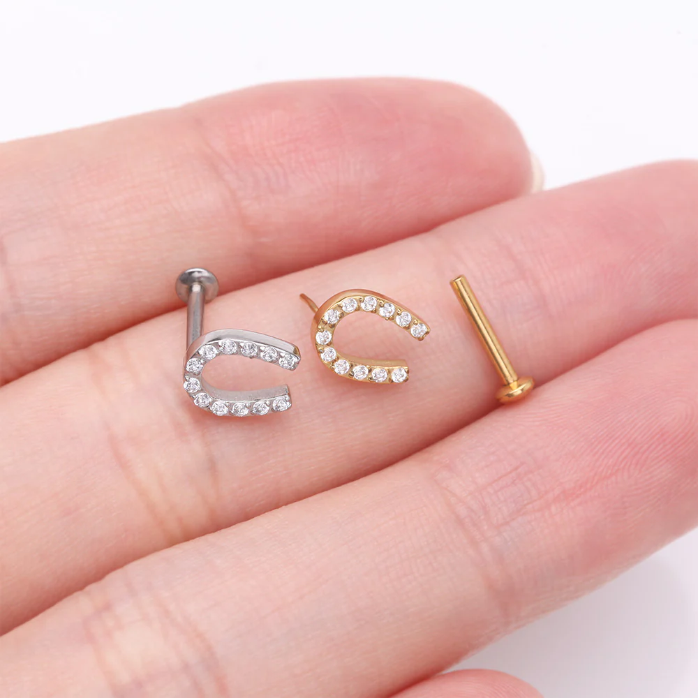 Golden Lucky Charm Sparkle Horseshoe Threadless Flat Back Stud Labret - Image 4