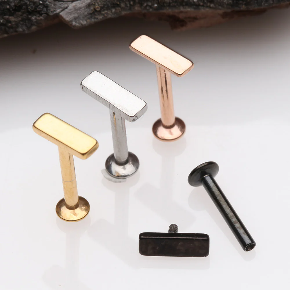 Golden Minimalist Rectangular Bar Top Internally Threaded Steel Labret - Image 3