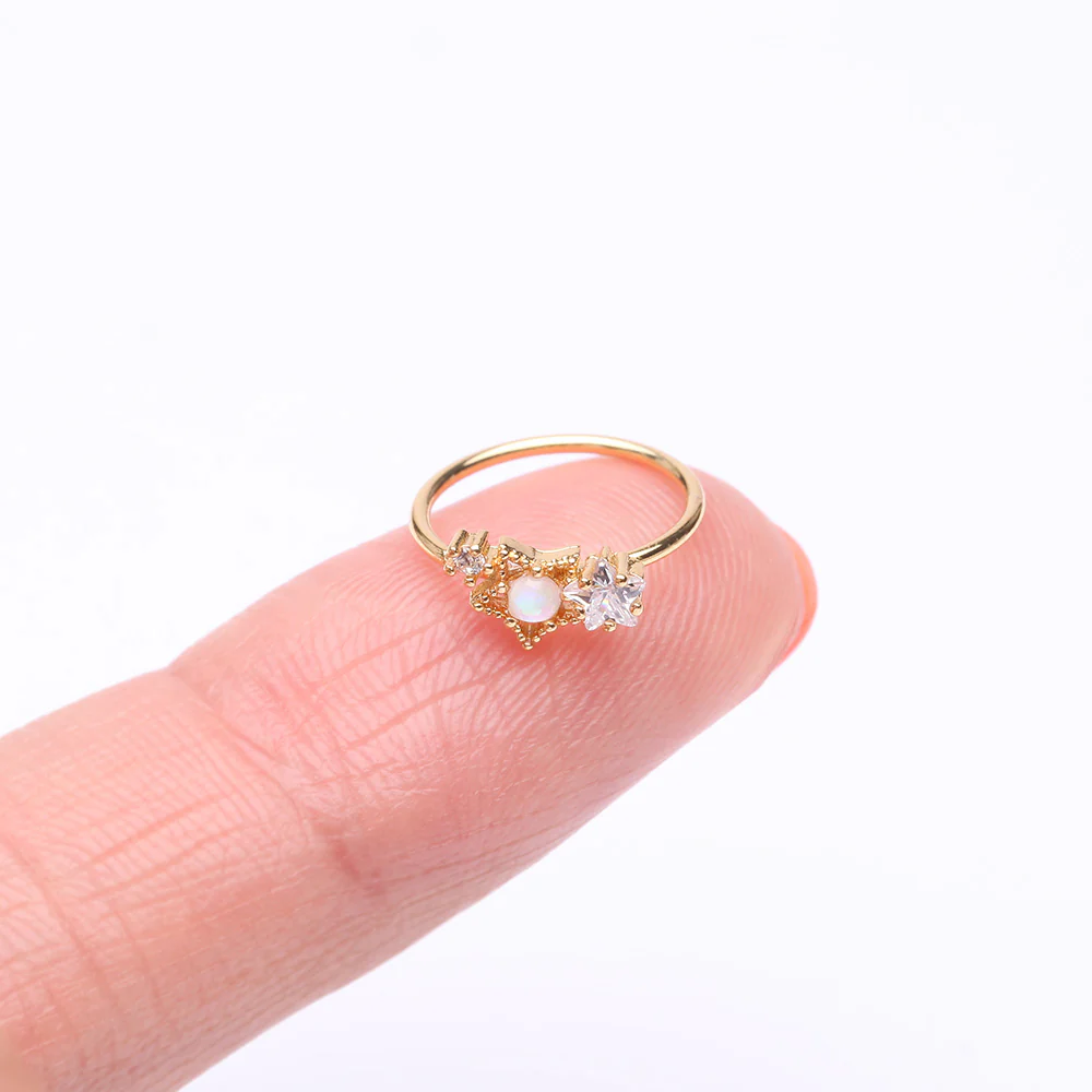 Golden Opalescent Star Sparkles Bendable Hoop Ring - Image 4