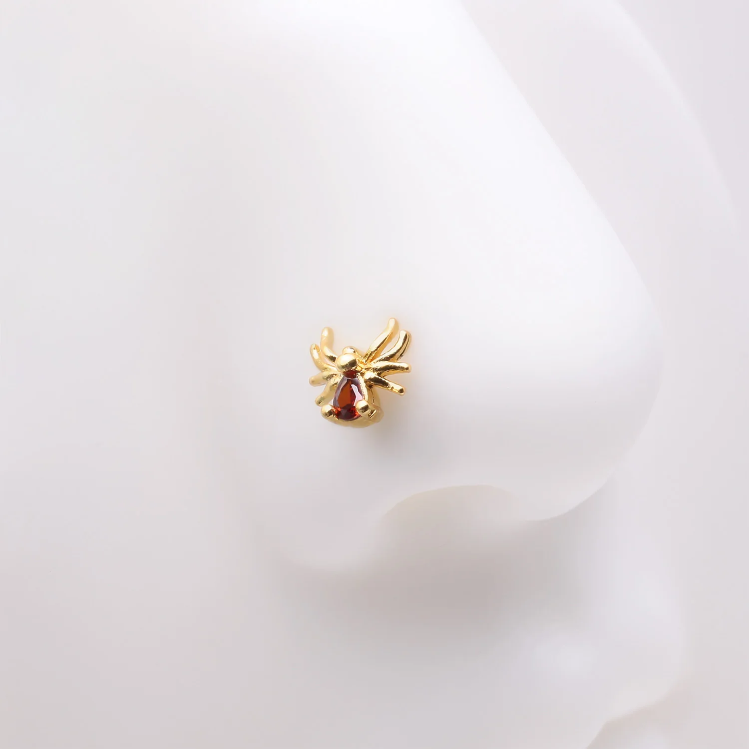 Golden Spider Sparkle L-Shaped Nose Ring - Image 2