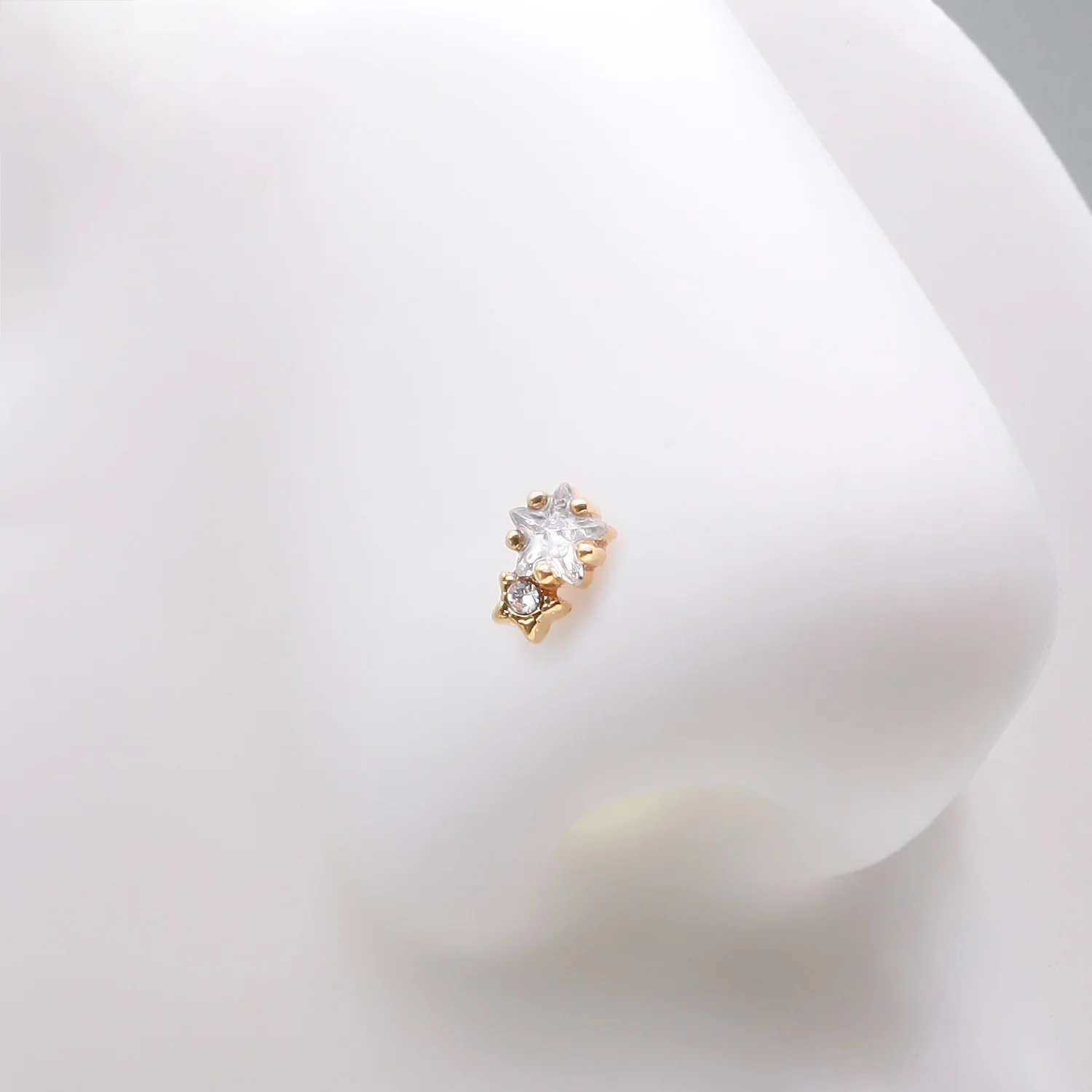 Golden Twinkle Double Star Sparkle L-Shaped Nose Ring - Image 2