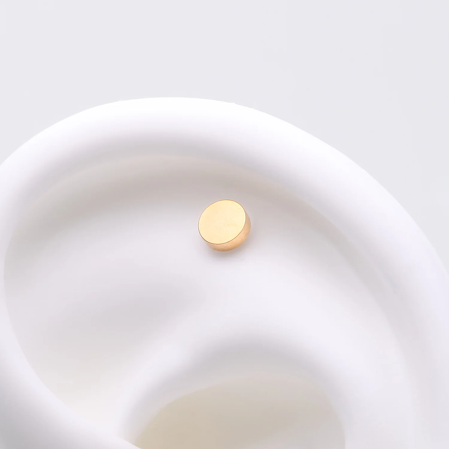 Implant Grade Titanium OneFit Threadless Golden Flat Round Top Part - Image 2