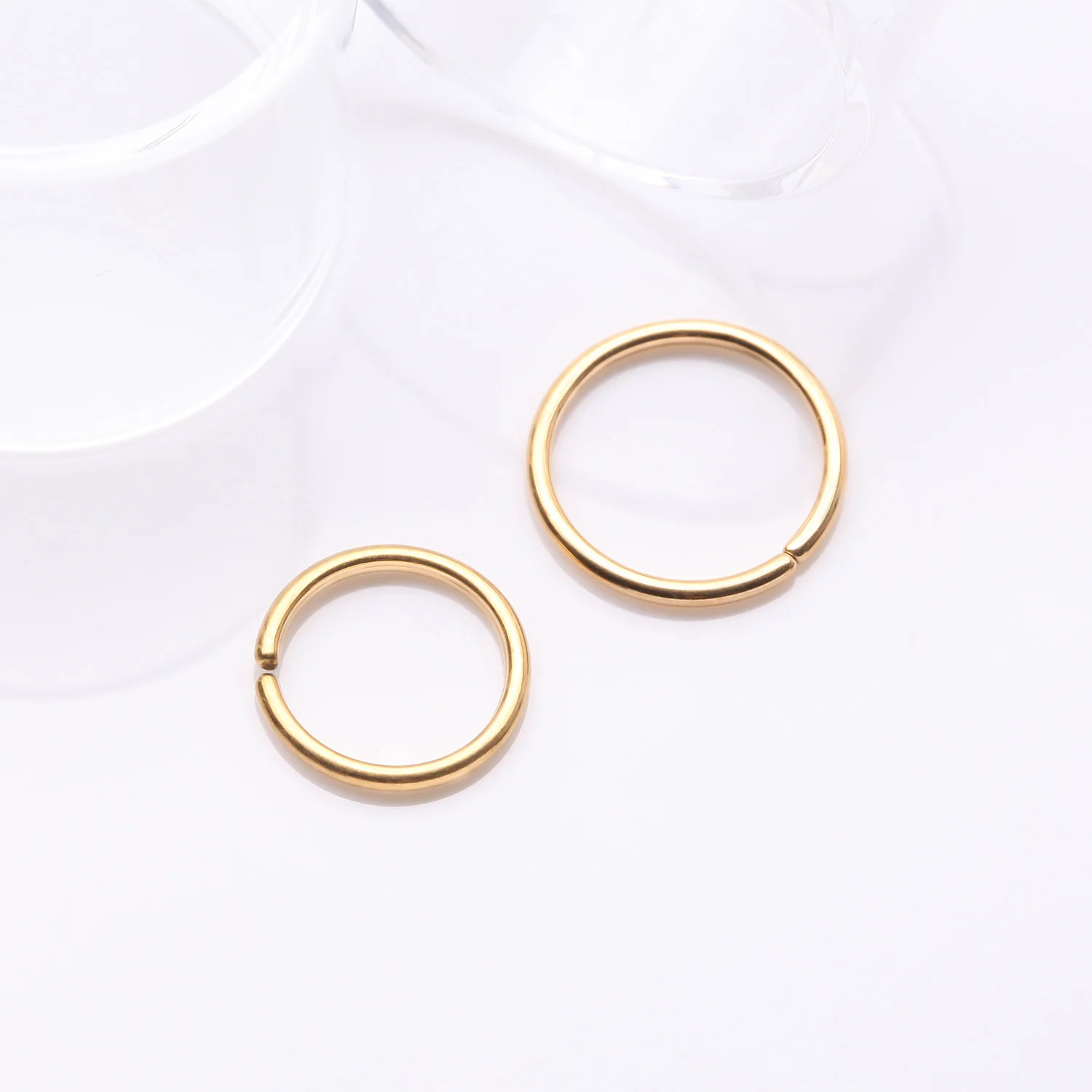 Implant Grade Titanium PVD Golden Seamless Bendable Hoop Ring - Image 2