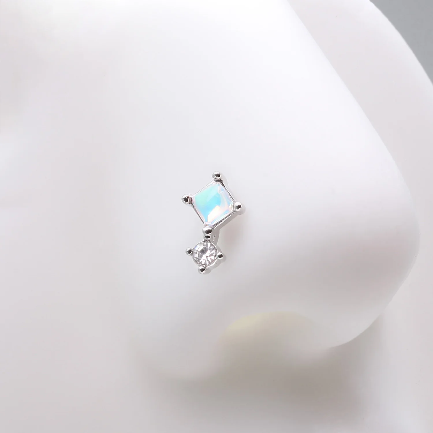 Iridescent Revo Sparkle Diamant Drop Nose Stud Ring - Image 2