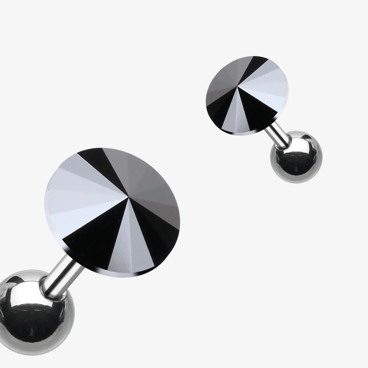 Pointy Faceted Crystal Cartilage Earring - Image 2