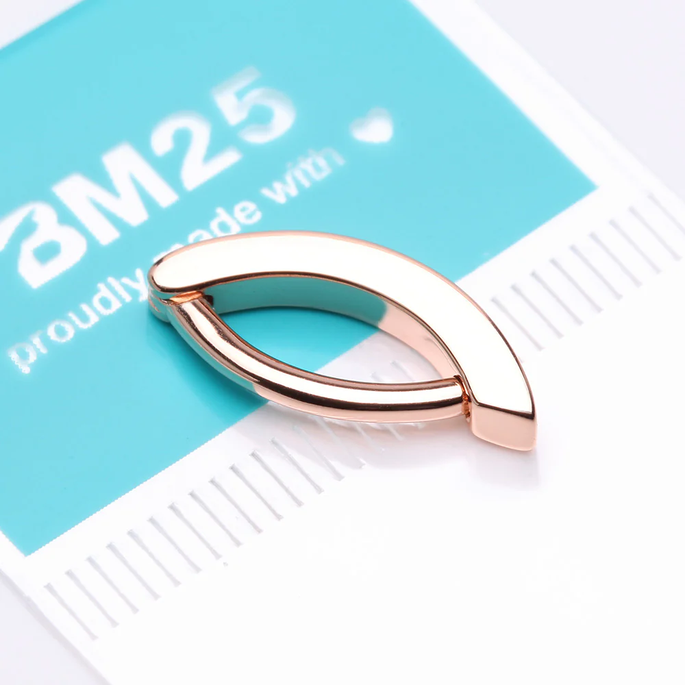 Rose Gold Classic Minimalist Steel Curved Bar Clicker - Image 5