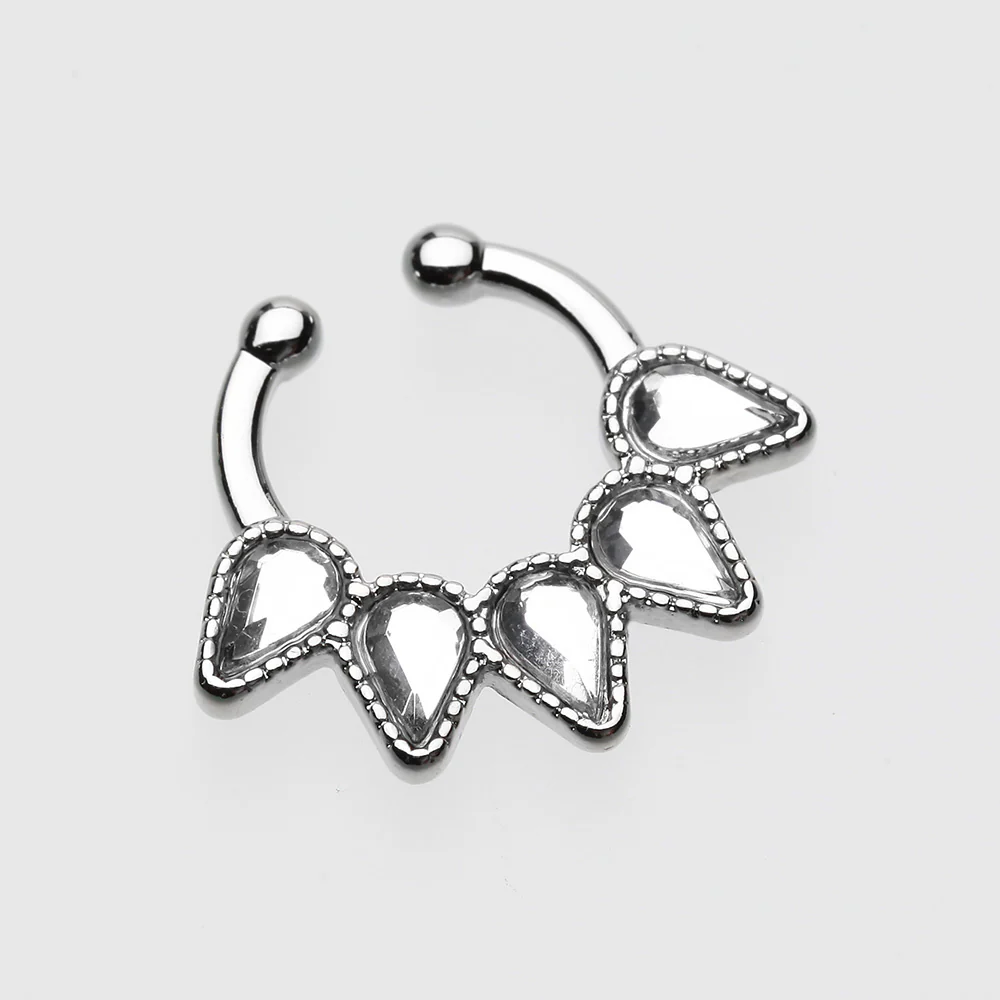 Sparkle Quinary Spear Fake Septum Clip-On Ring - Image 3