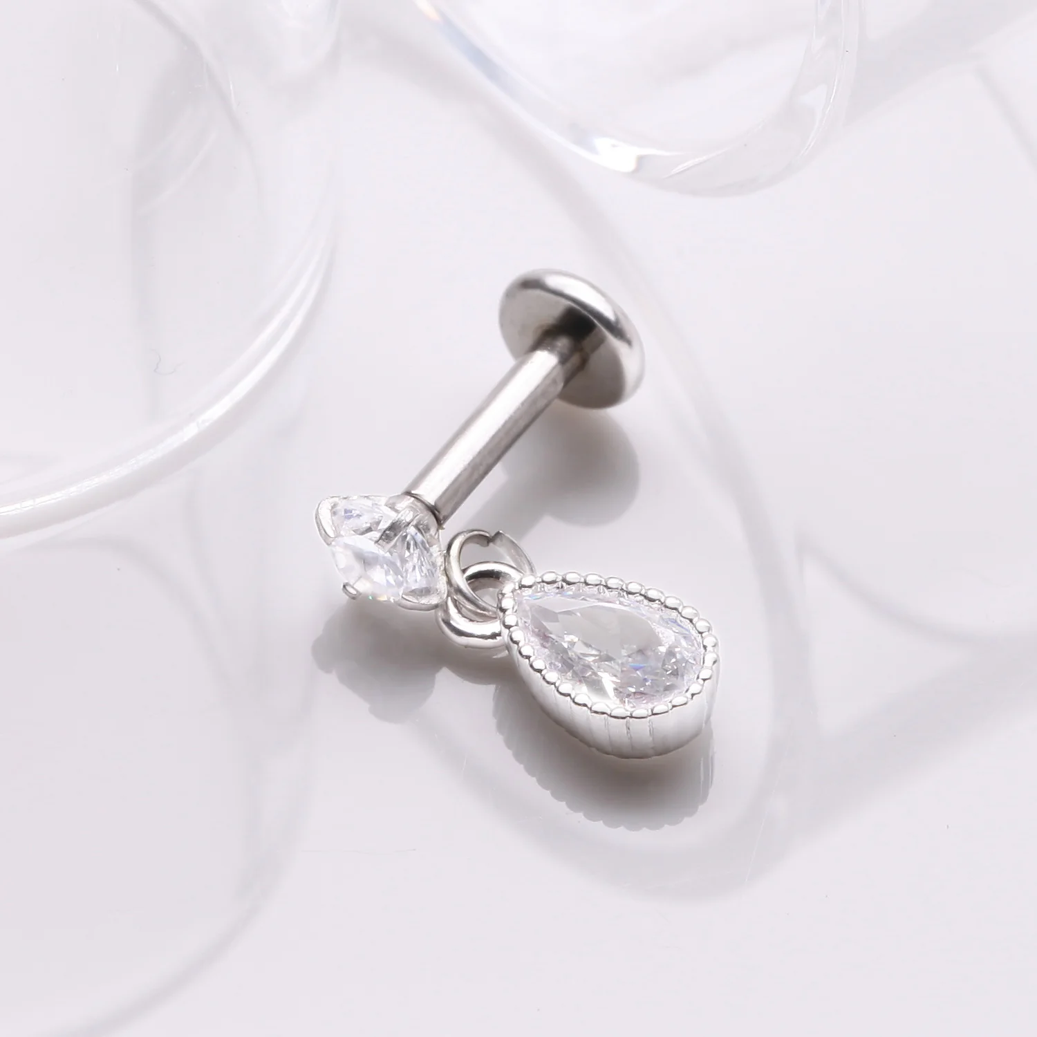 Sparkle Teardrop Dangle Internally Threaded Labret Flat Back Stud - Image 2