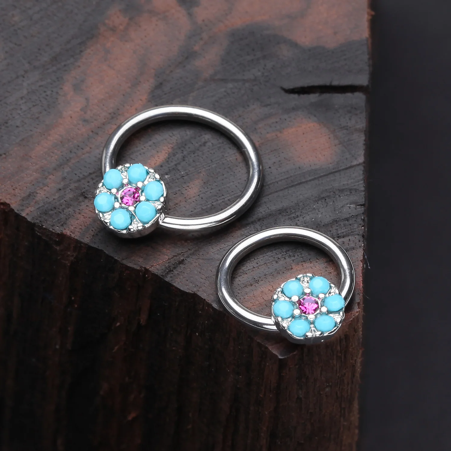 Turquoise Boho Circle Sparkle Captive Bead Ring - Image 2